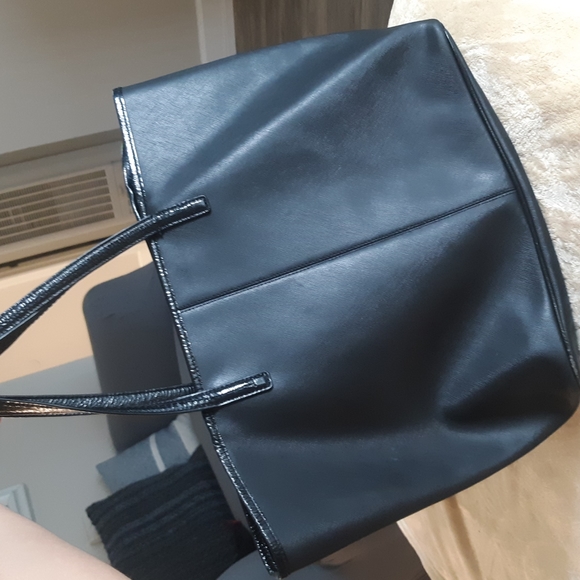 Coach Bag - Picture 2 of 8